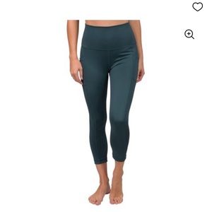 90 Degree By Reflex High Rise Capri Leggings